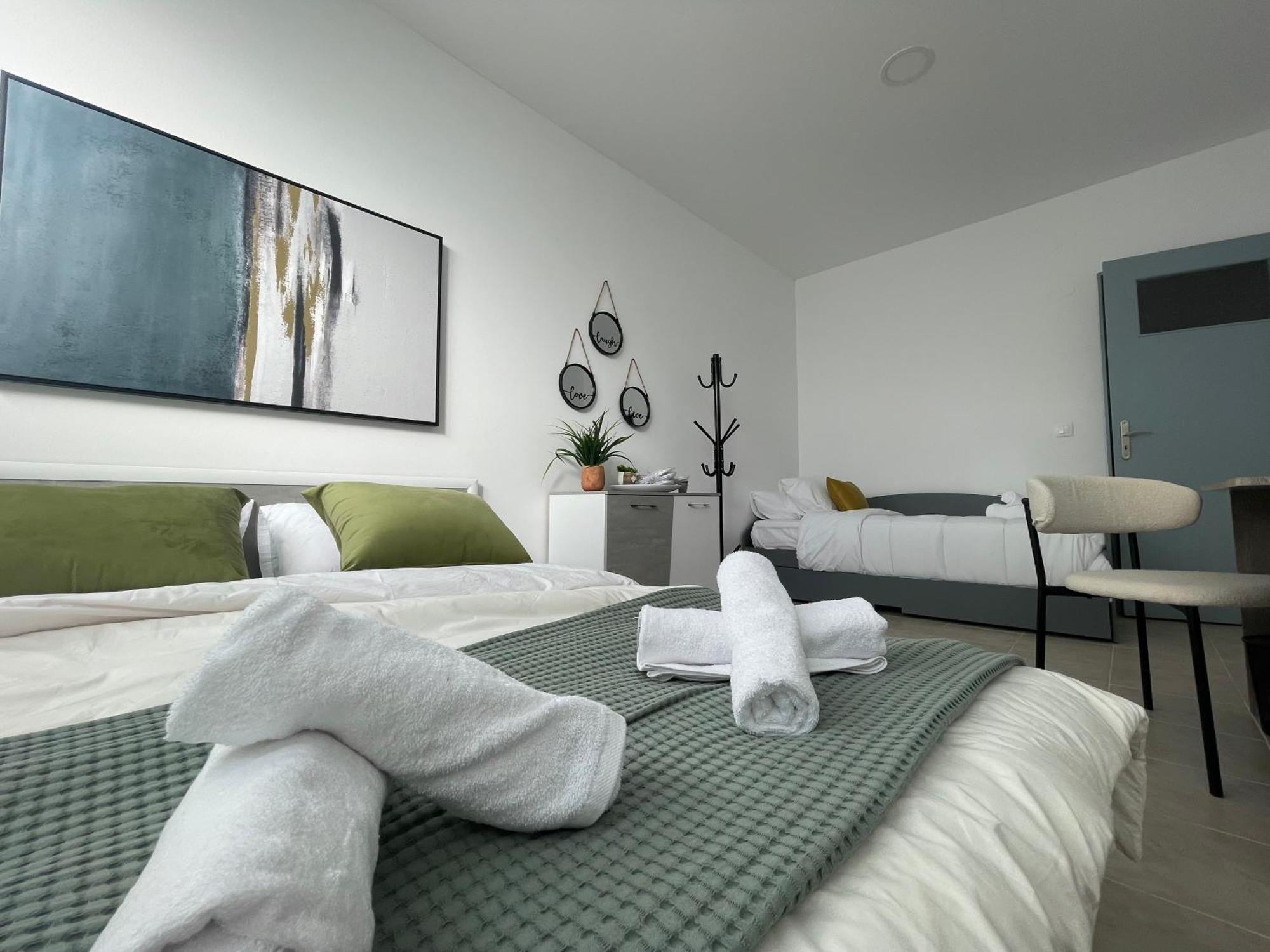 Aiolos Chania Center Luxury Apartment Near The Garden Exterior foto